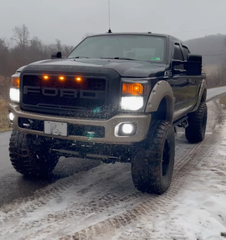 2014 Ford F-250 with Vision Manic wheels and Federal Couragia MT tires