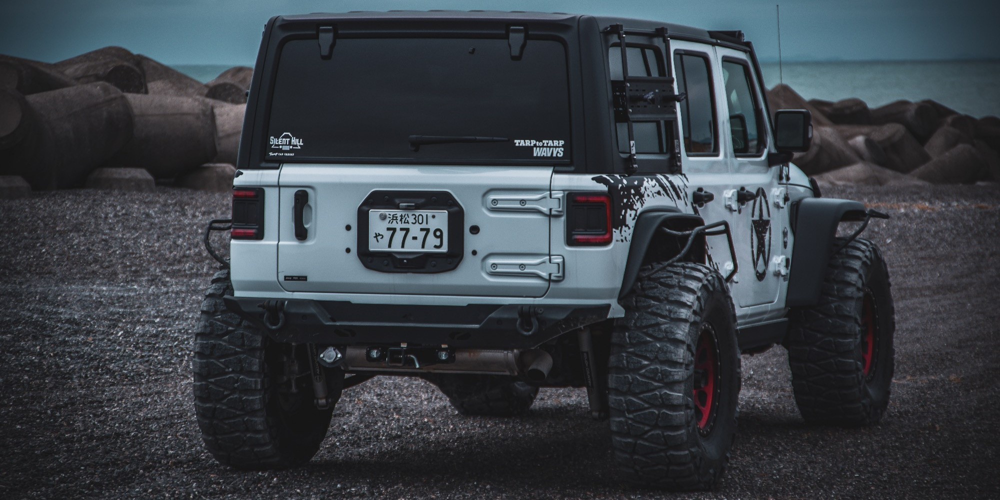 rear view of white jeep wrangler