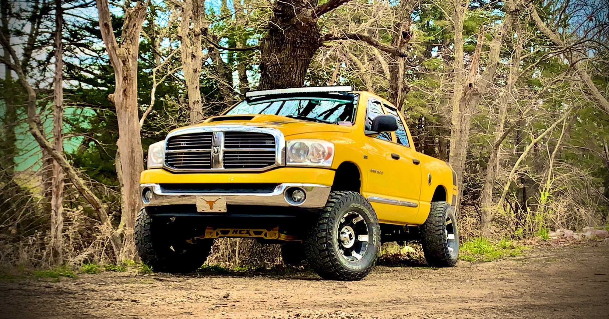 2007 Dodge Ram 1500 with XD Riot wheels and Rough Country Suspension Lift
