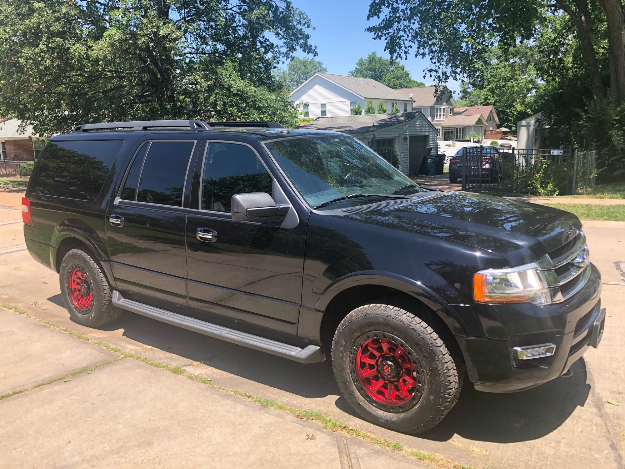 2017 Ford Expedition with Fuel Covert Wheels and Kelly Edge AT Tires