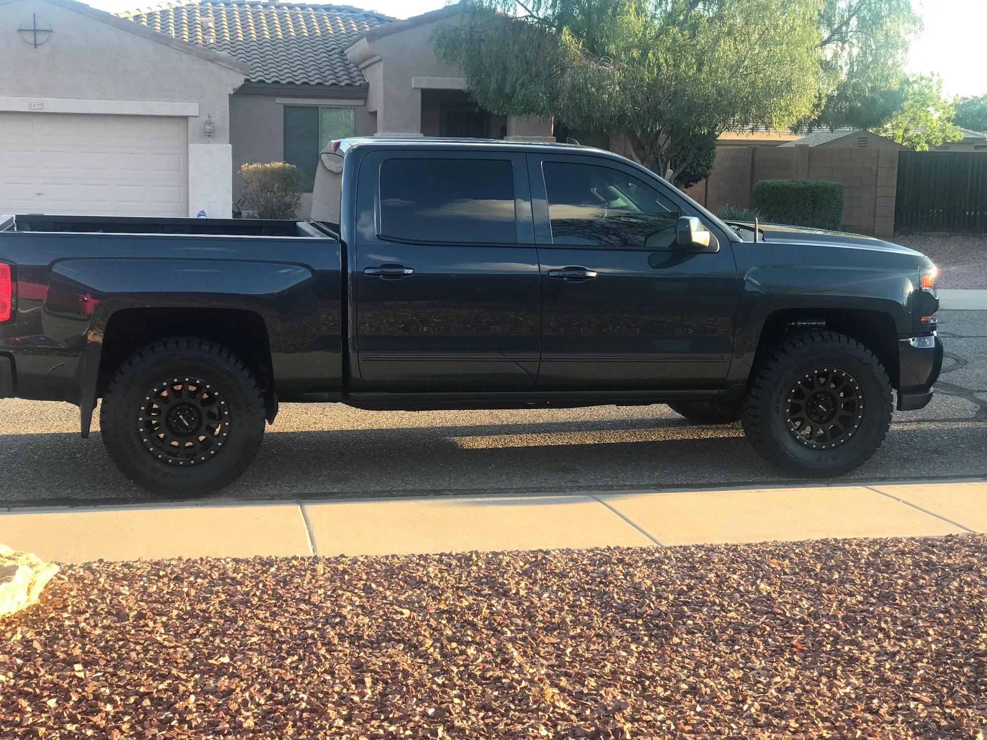 2018 Chevy Silverado 1500 with Toyo Open Country R/T tires and King Shocks Suspension Lift