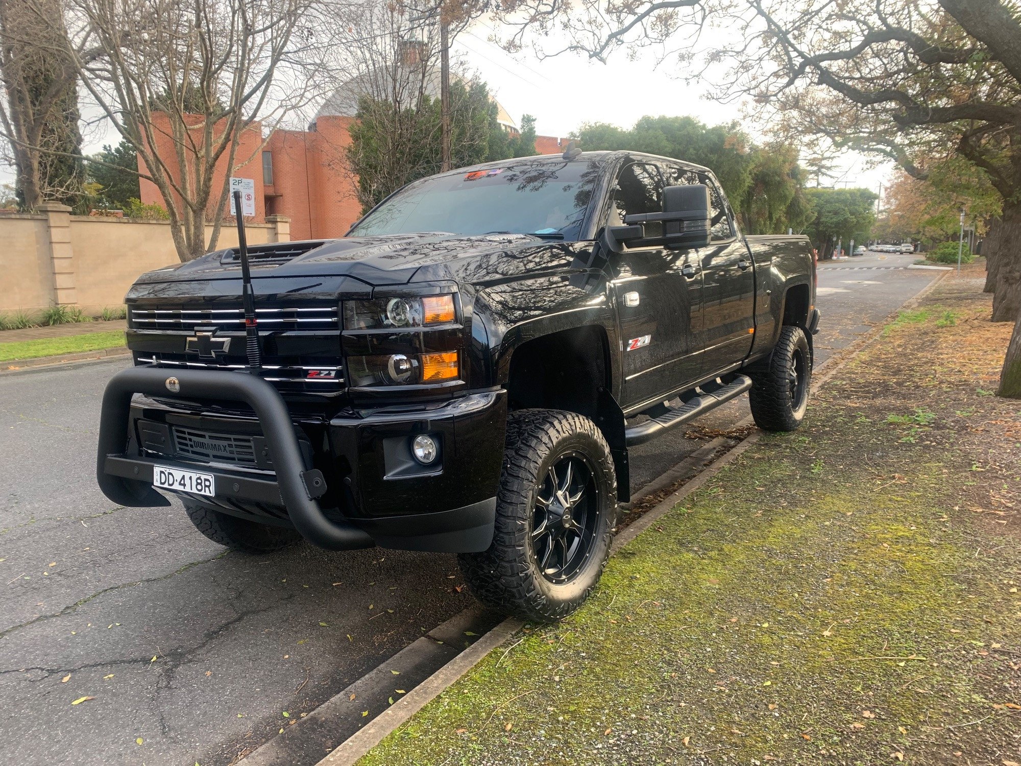 2018 Chevy Silverado 2500 HD LTZ with Moto Metal MO970 wheels and Superlift Suspension