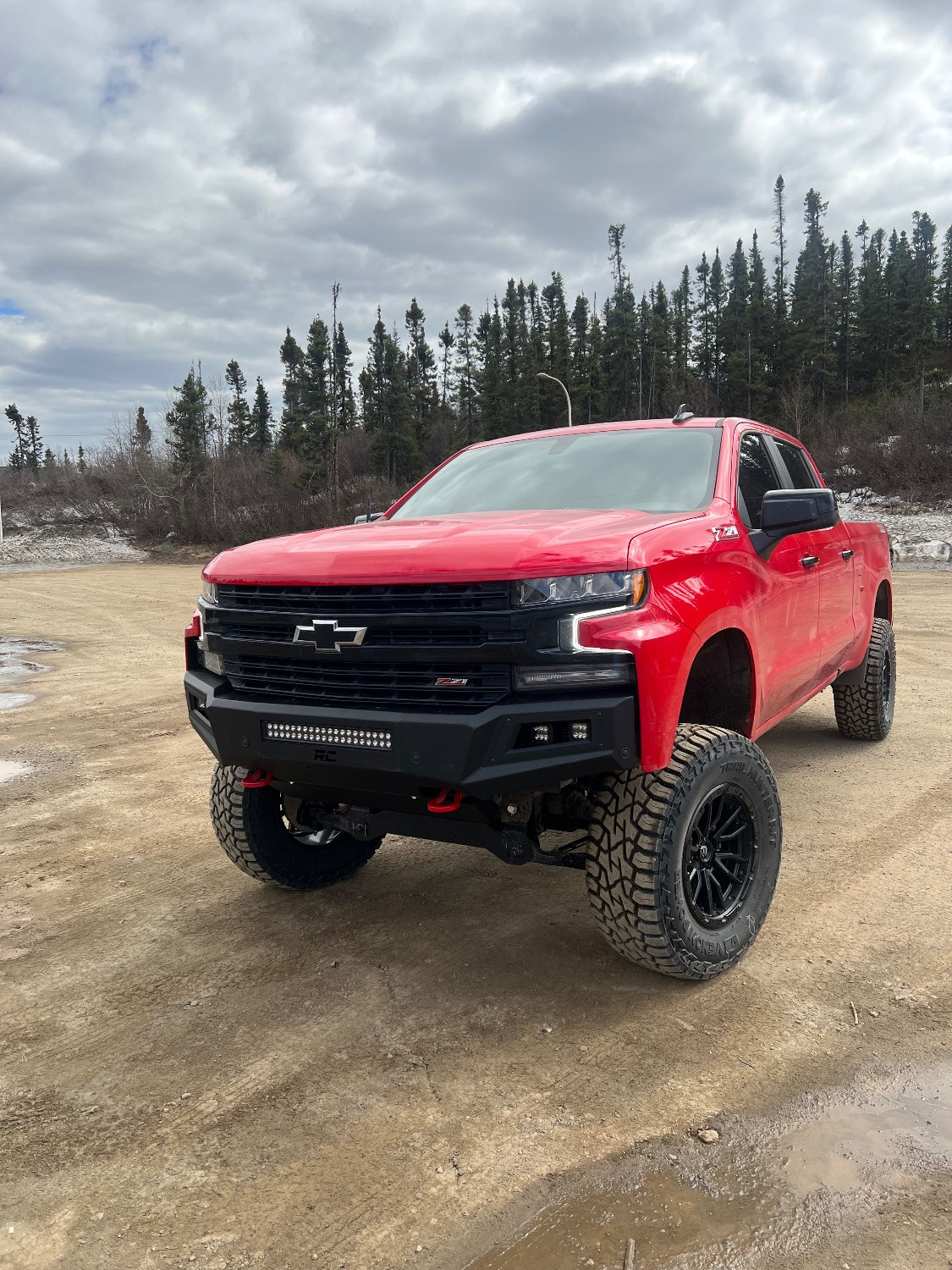 2022 Chevy Silverado 1500 LT Trail Boss with Fuel Rebel 6 wheels