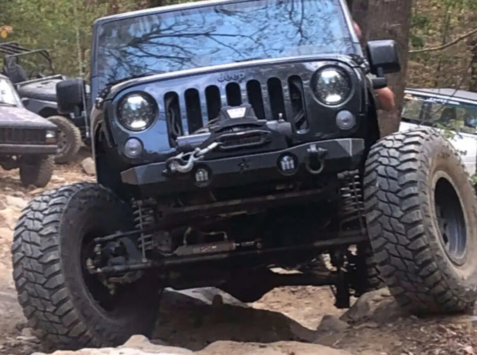 2016 Jeep Wrangler JK with Rock Krawler Suspension Lift and Pro Comp Series 44 wheels