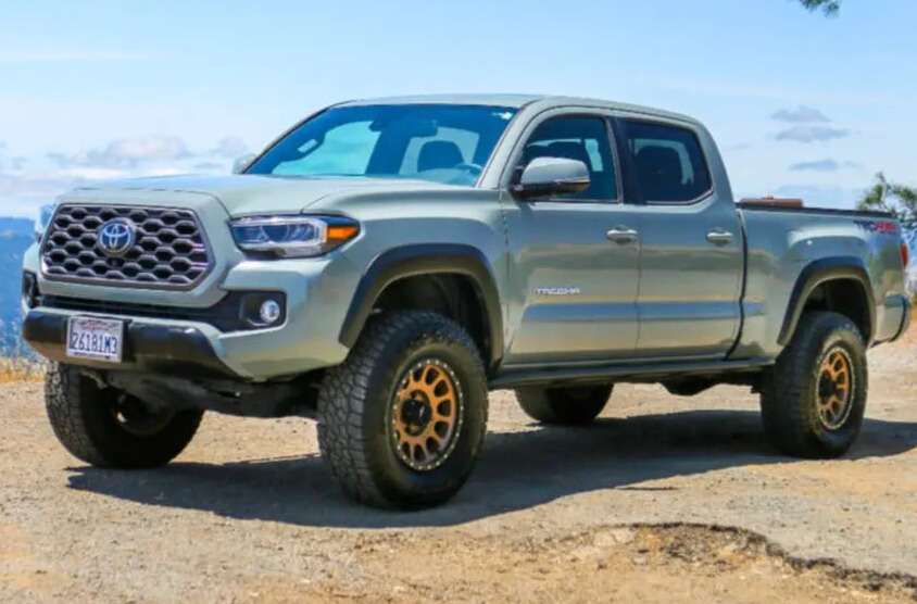 2022 Toyota Tacoma TRD with Method MR305 wheels and Falken Wildpeak AT3W tires