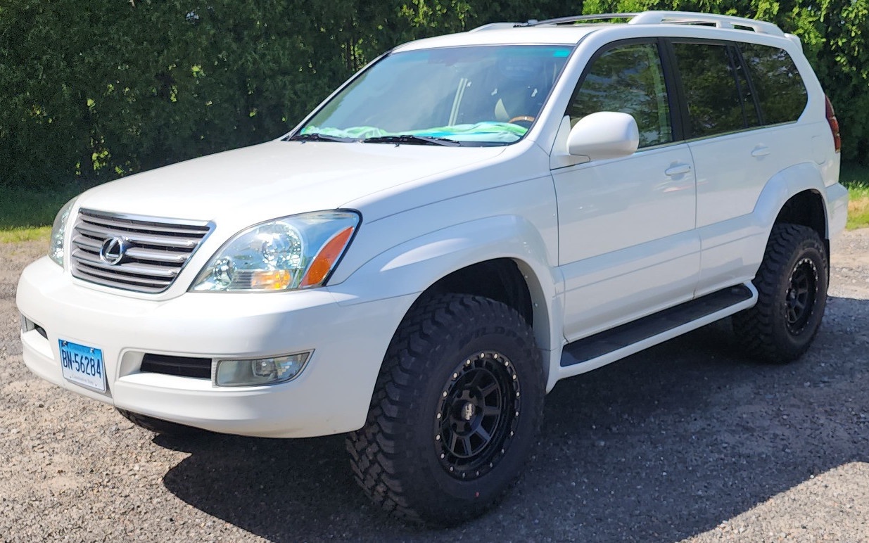 white lexus gx470 trailbuilt