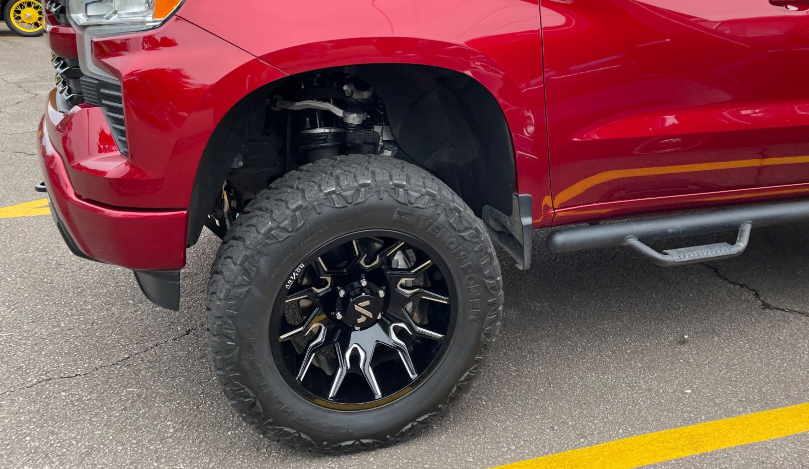 2024 Chevy Silverado 1500 RST with Arkon Off-Road Roosevelt wheels