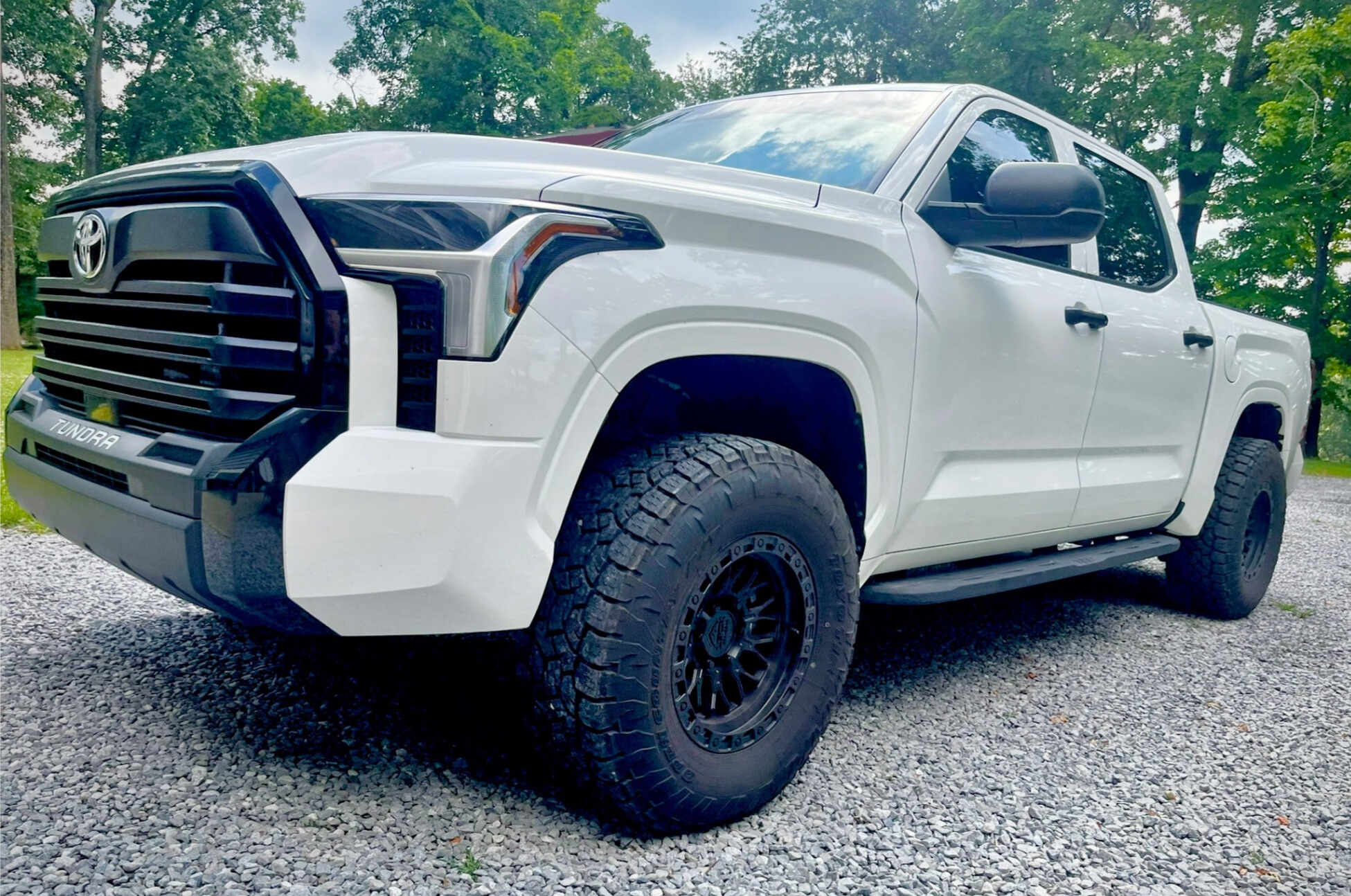 2024 Toyota Tundra SR with Superlift Leveling Kit and Lock Offroad wheels