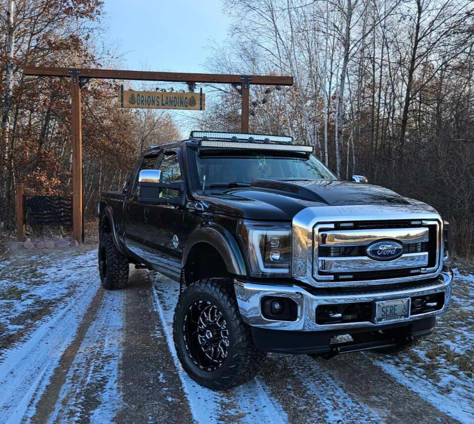 2016 Ford F-250 with Hankook Dynapro MT tires and BDS Suspension Lift