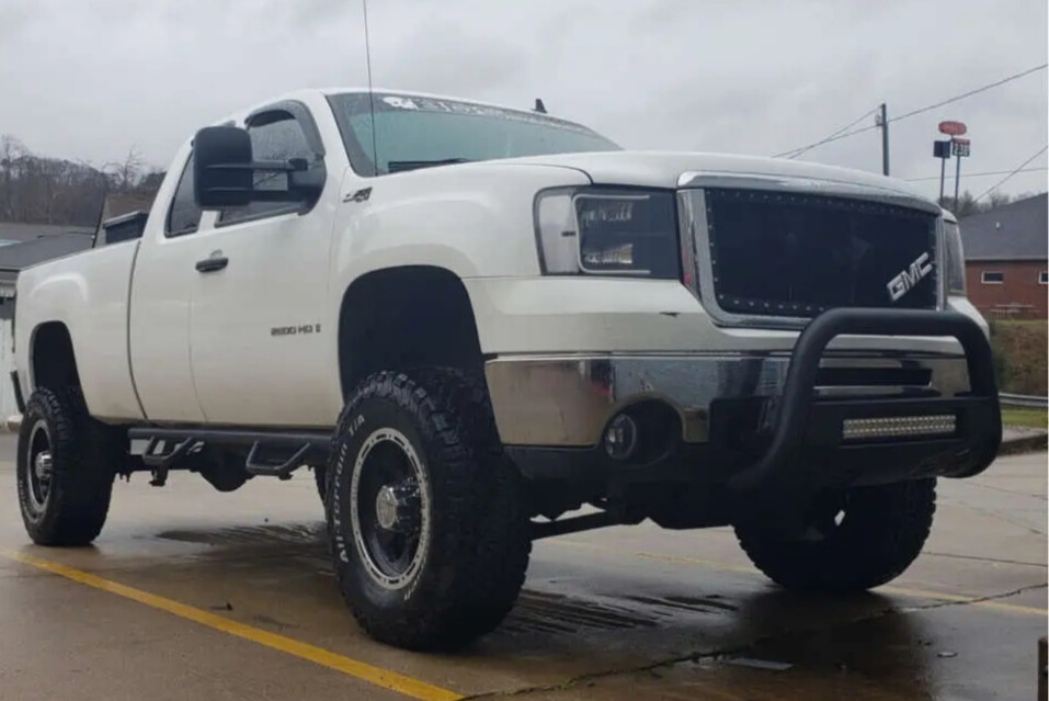 2009 GMC Sierra 2500 with Alloy Ion 174 wheels and BDS Suspension Lift