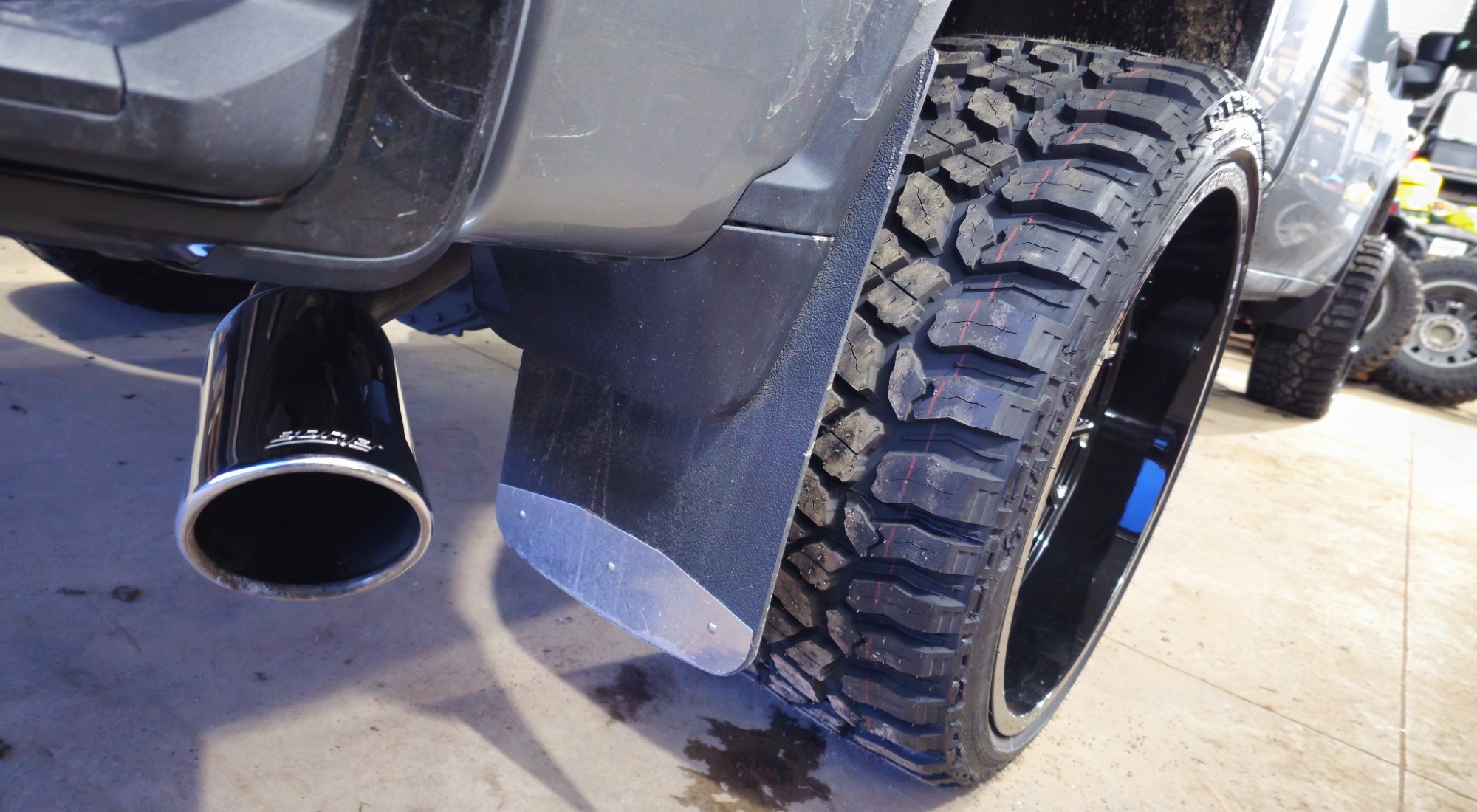 negative offset wheels in garage