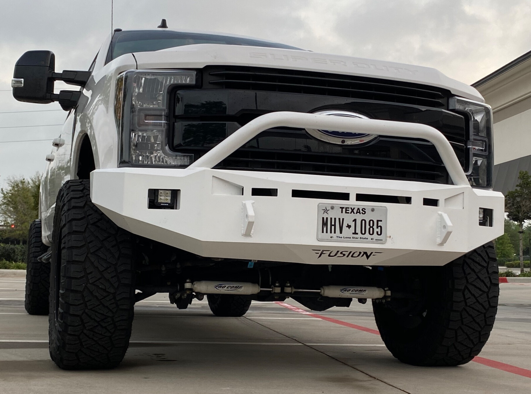 2019 Ford F-250 with Method NV wheels and BDS Suspension Leveling Kit