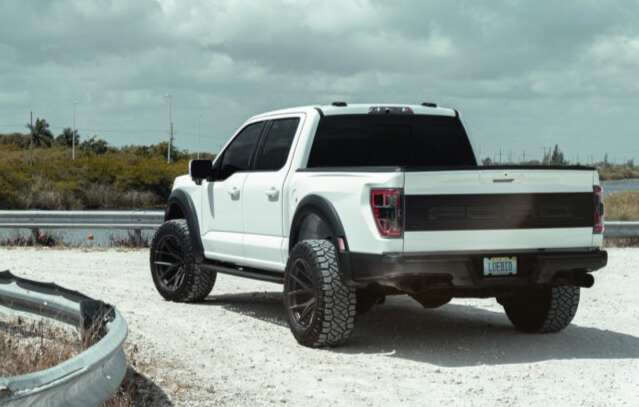2022 Ford F-150 Raptor with Nitto Ridge Grappler tires and Vossen HF6 wheels