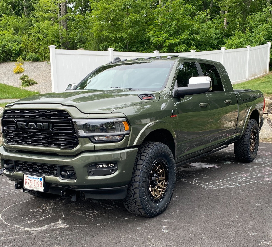 2021 Ram 3500 with Fuel Covert wheels and Nitto Mud Grappler tires