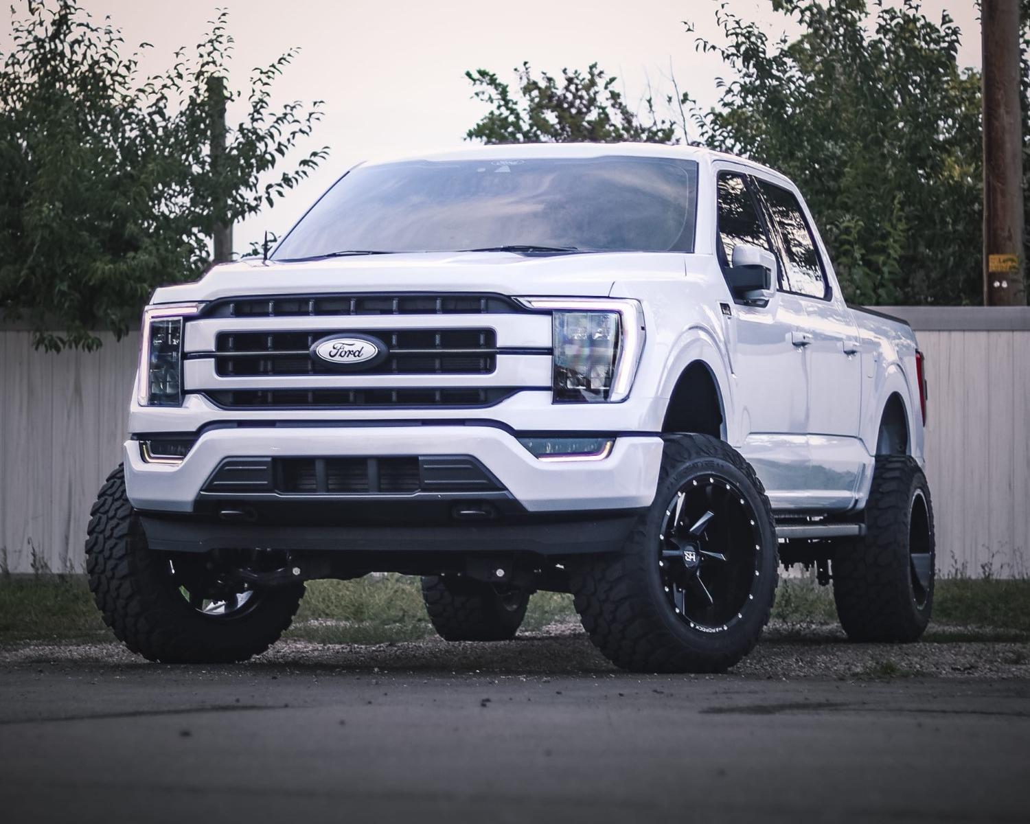 What’s the Best Stance for Your Truck? | Custom Offsets