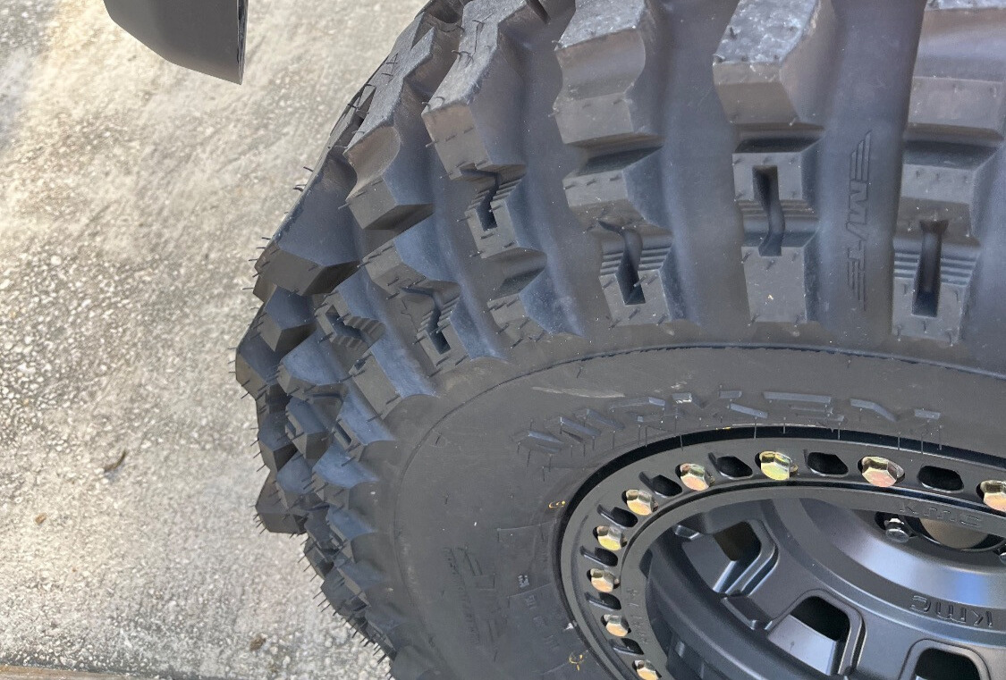 shop kmc beadlock wheels trailbuilt