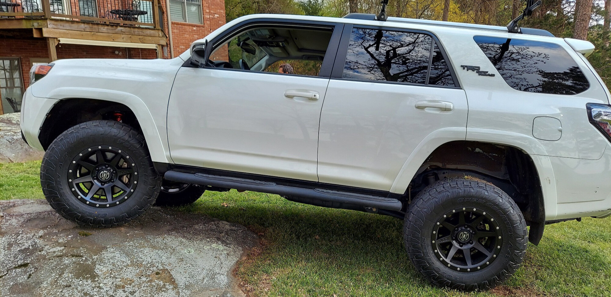 toyo open country at 3 on toyota suv