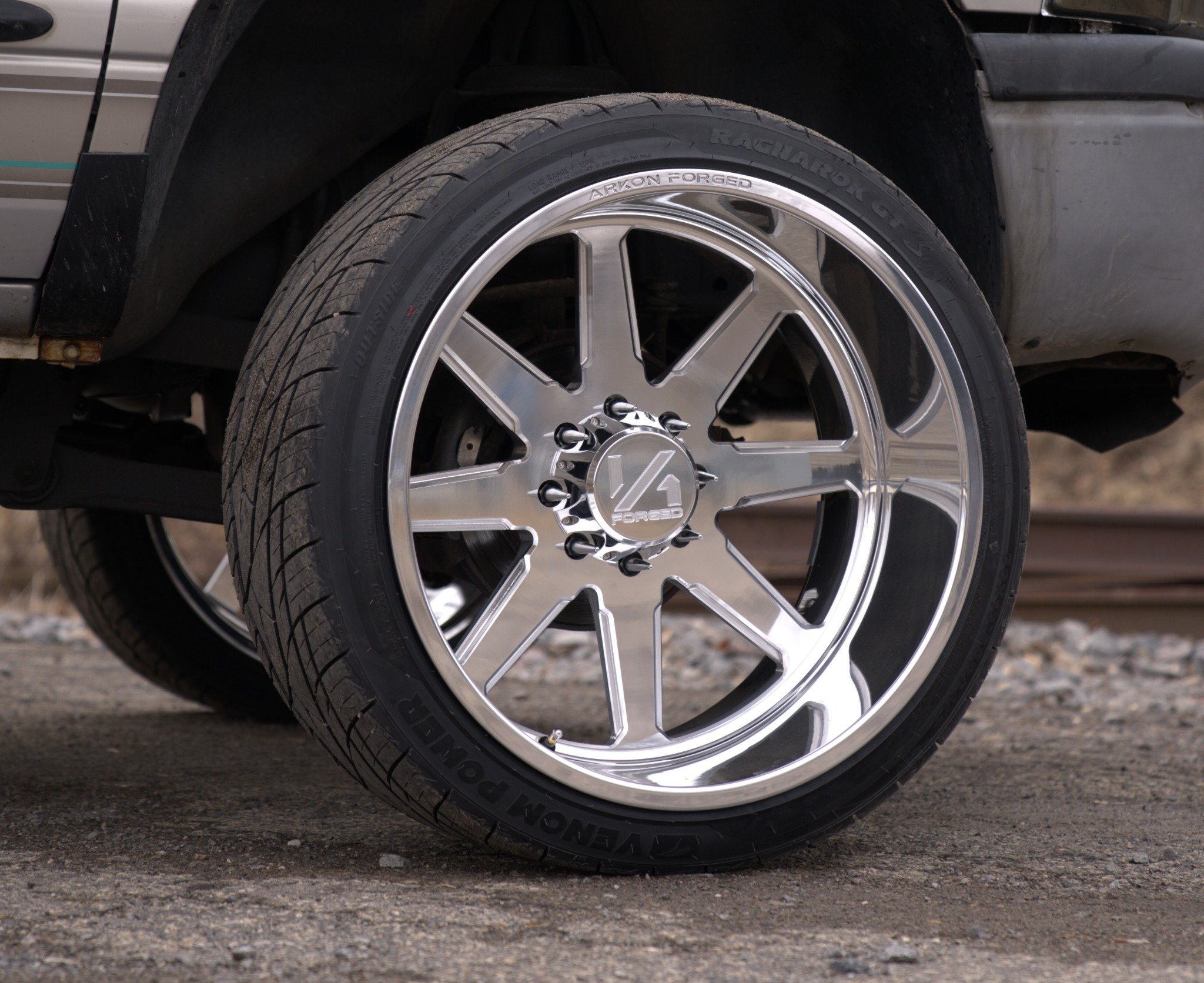 ARKON FORGED Anvil wheel and Venom Power Ragnarok GTS tires