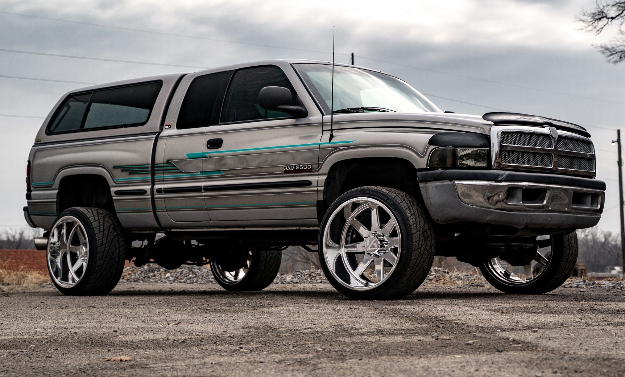 2001 Ram 2500 with ARKON FORGED Anvil wheels and Venom Power Ragnarok GTS tires