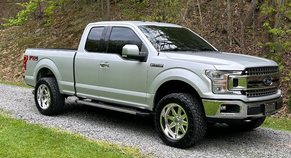 KG1 Forged Okto wheels on a Ford F-150