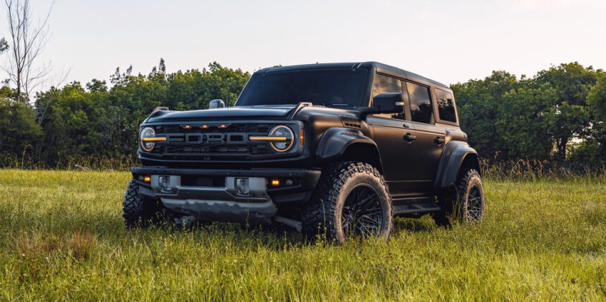Ford Bronco off-roading