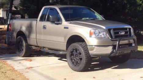Toyo Tires Open Country R/T tires on a Ford F-150