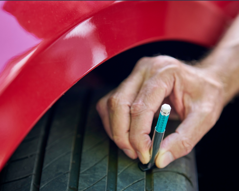 Tread-Gauge